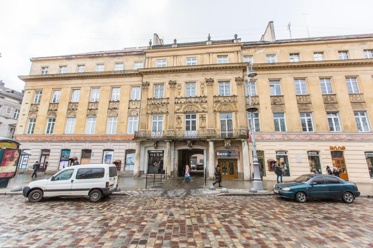 Австрійська Квартира В Центрі На Вулиці Михальчука 5 Leópolis Exterior foto